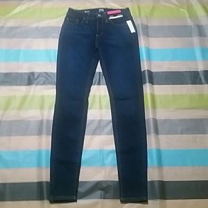 A.N.A A New Approach Mid-Rise Skinny Jeans